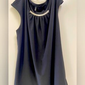 White House Black Market black ladies dressy tank